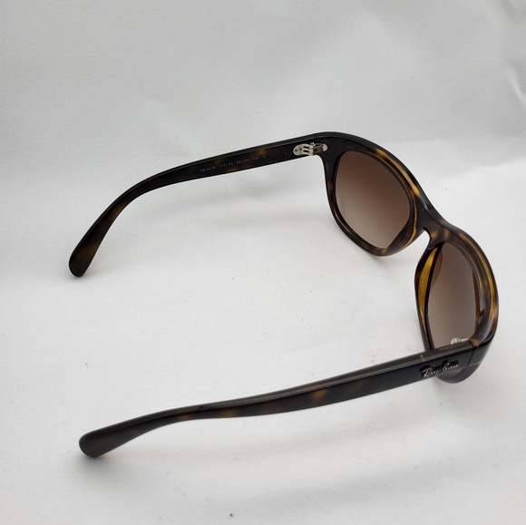 Ray-ban sunglasses - Picture 6 of 8